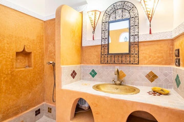 마라케시 Riad Des Mile Nuits 빌라 외부 사진